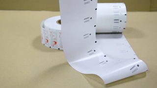 包装ブランド向けの紙プラスチック複合ロールフィルム環境に優しいバルク