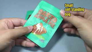 小さめの自立バッグ