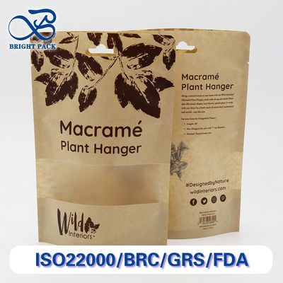 カスタム印刷付き、日用品包装用の透明窓付きリサイクル可能で分解可能なクラフト紙ポーチ。